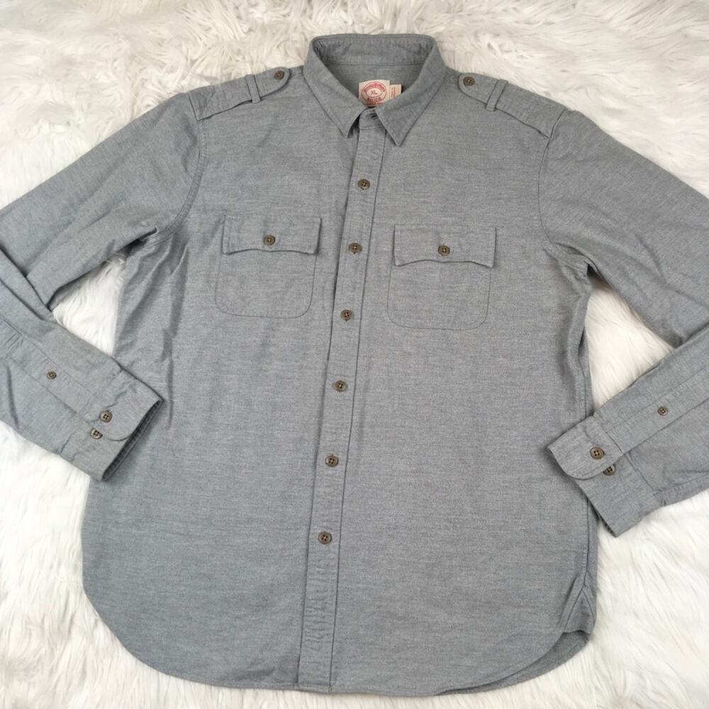 Brooks Brother's Men's Button Front Shirt Gray Size XL Long Sleeve